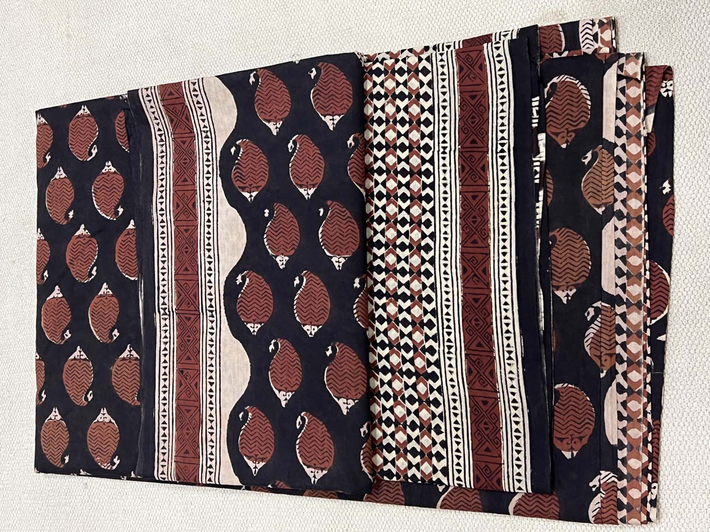 Unstitched Mul Cotton Suit Set