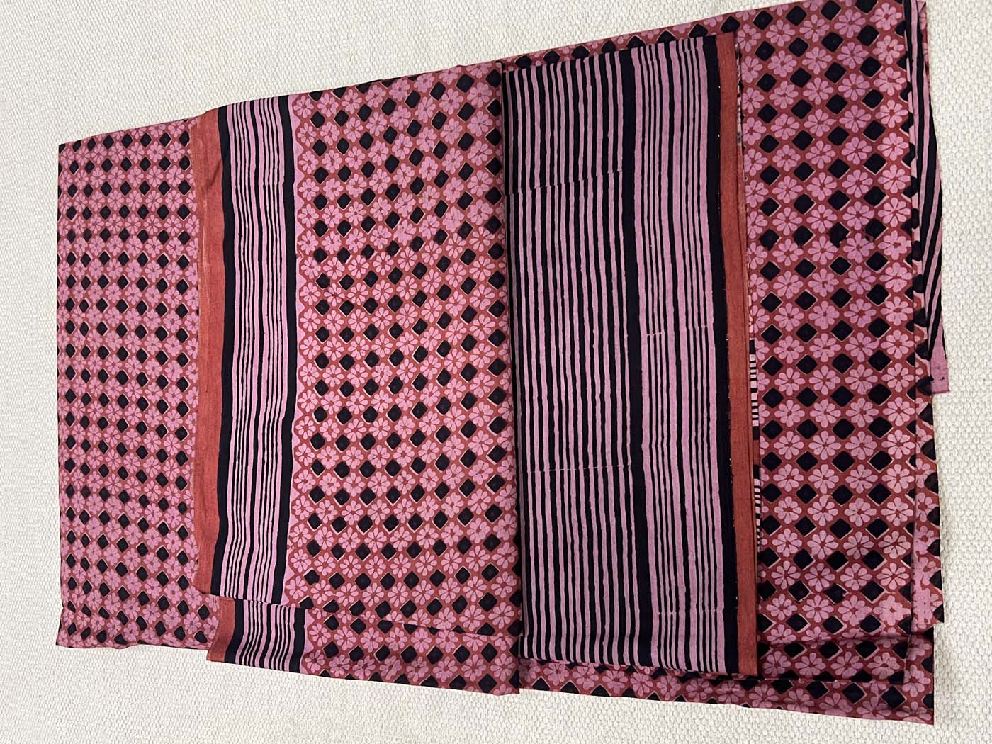 Unstitched Cotton Suit Set