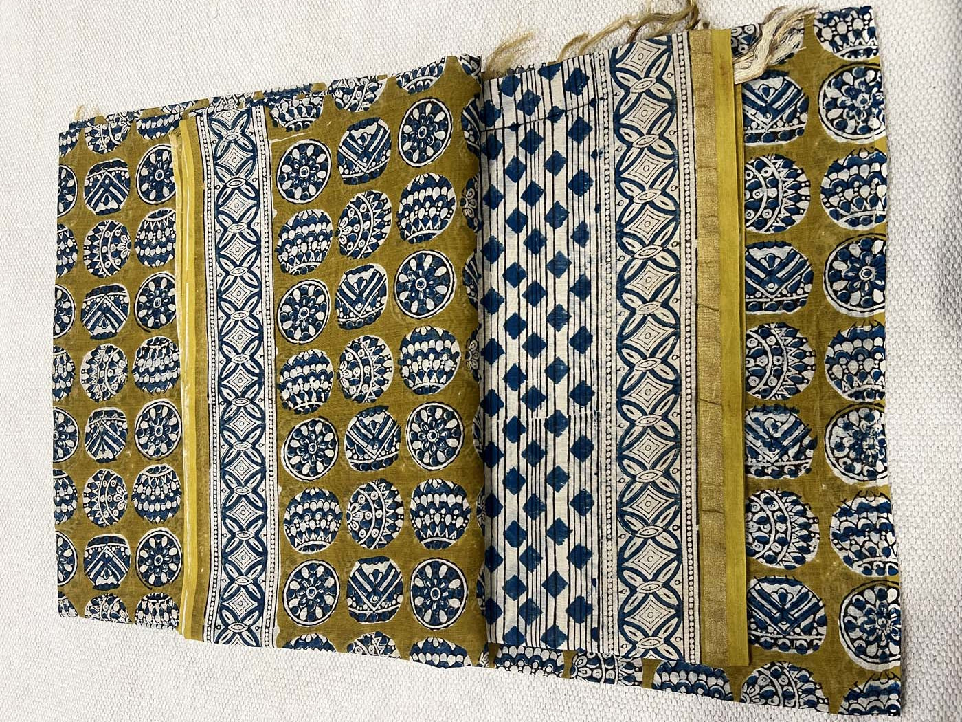 Unstitched Cotton Silk Suit