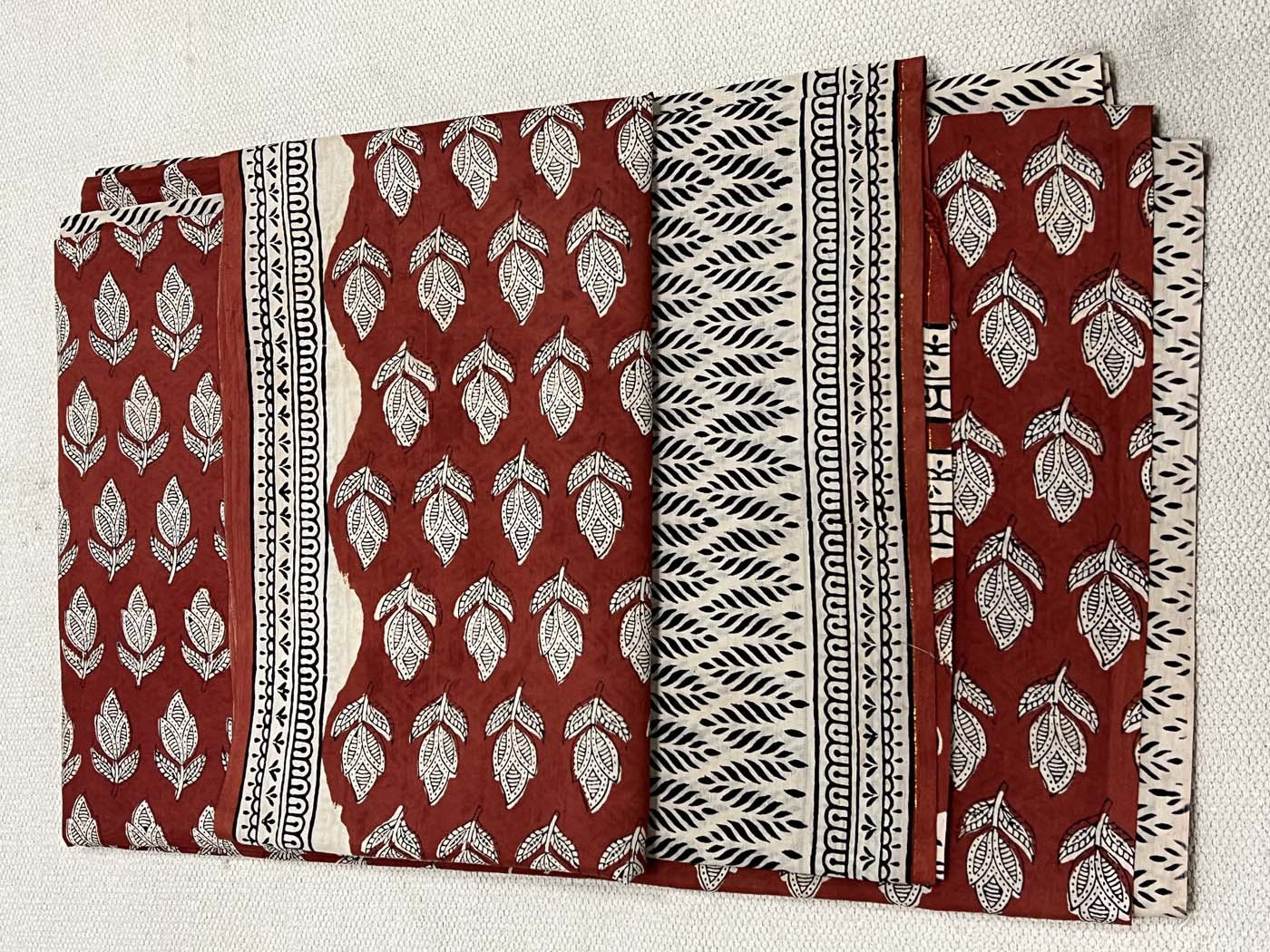 Unstitched Cotton Suit Set