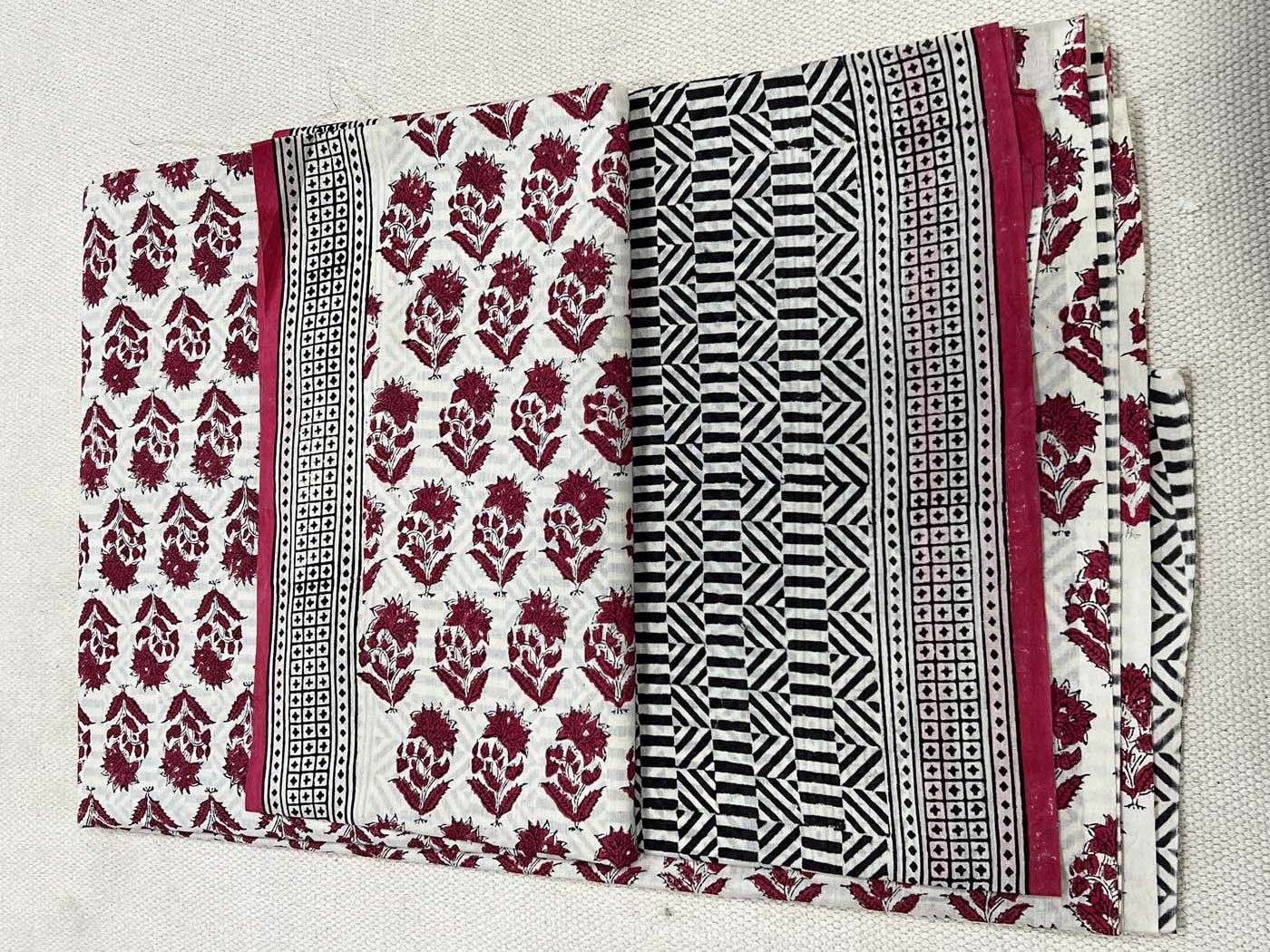Unstitched Cotton Suit Set