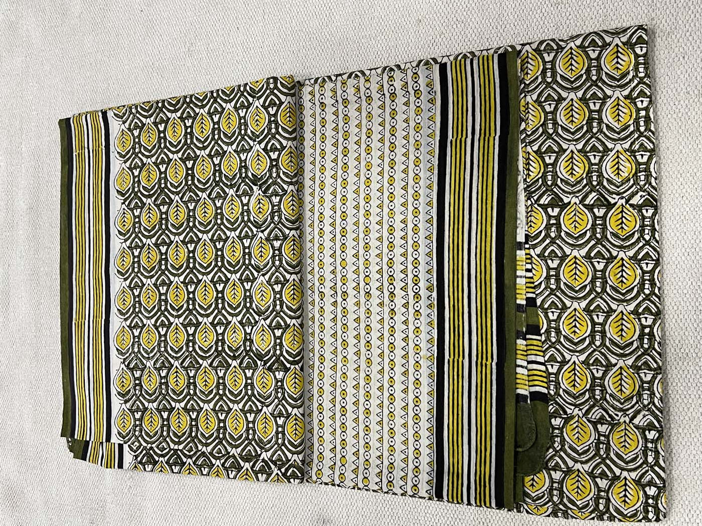 Unstitched Mul Cotton Suit Set
