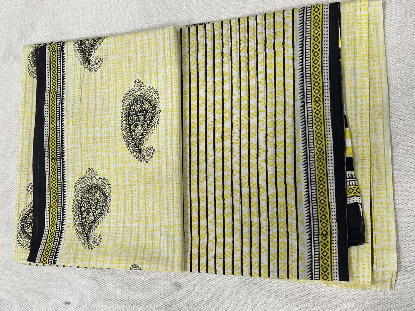 Unstitched Cotton Suit Set