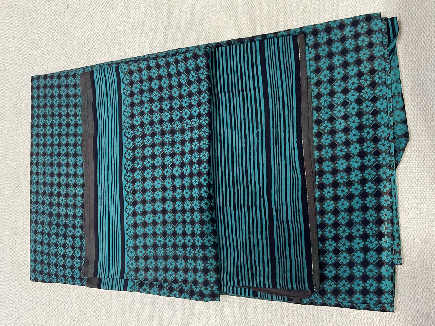 Unstitched Cotton Suit Set