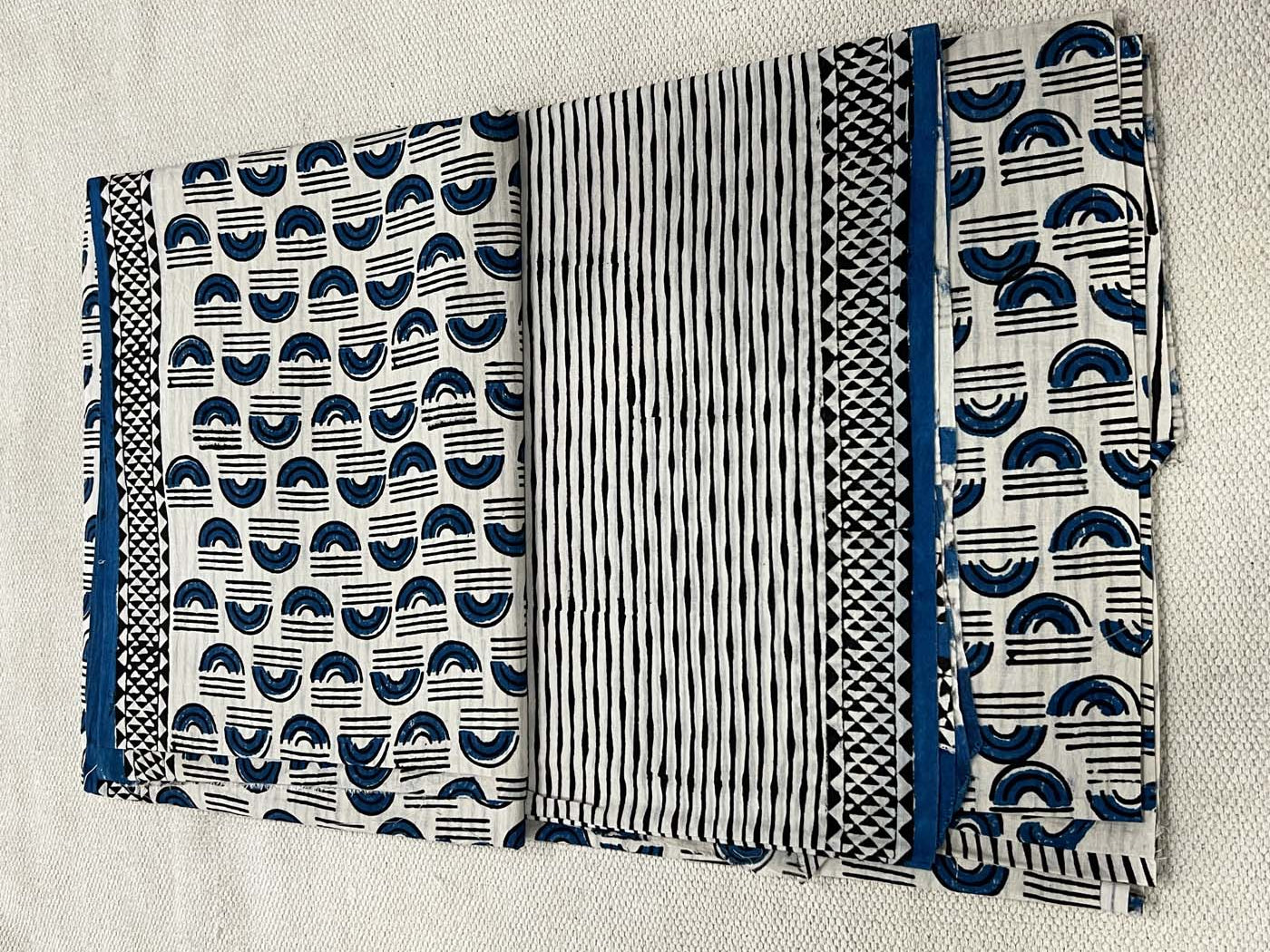 Unstitched Cotton Suit Set