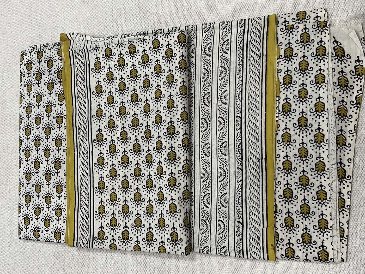 Unstitched Cotton Suit Set