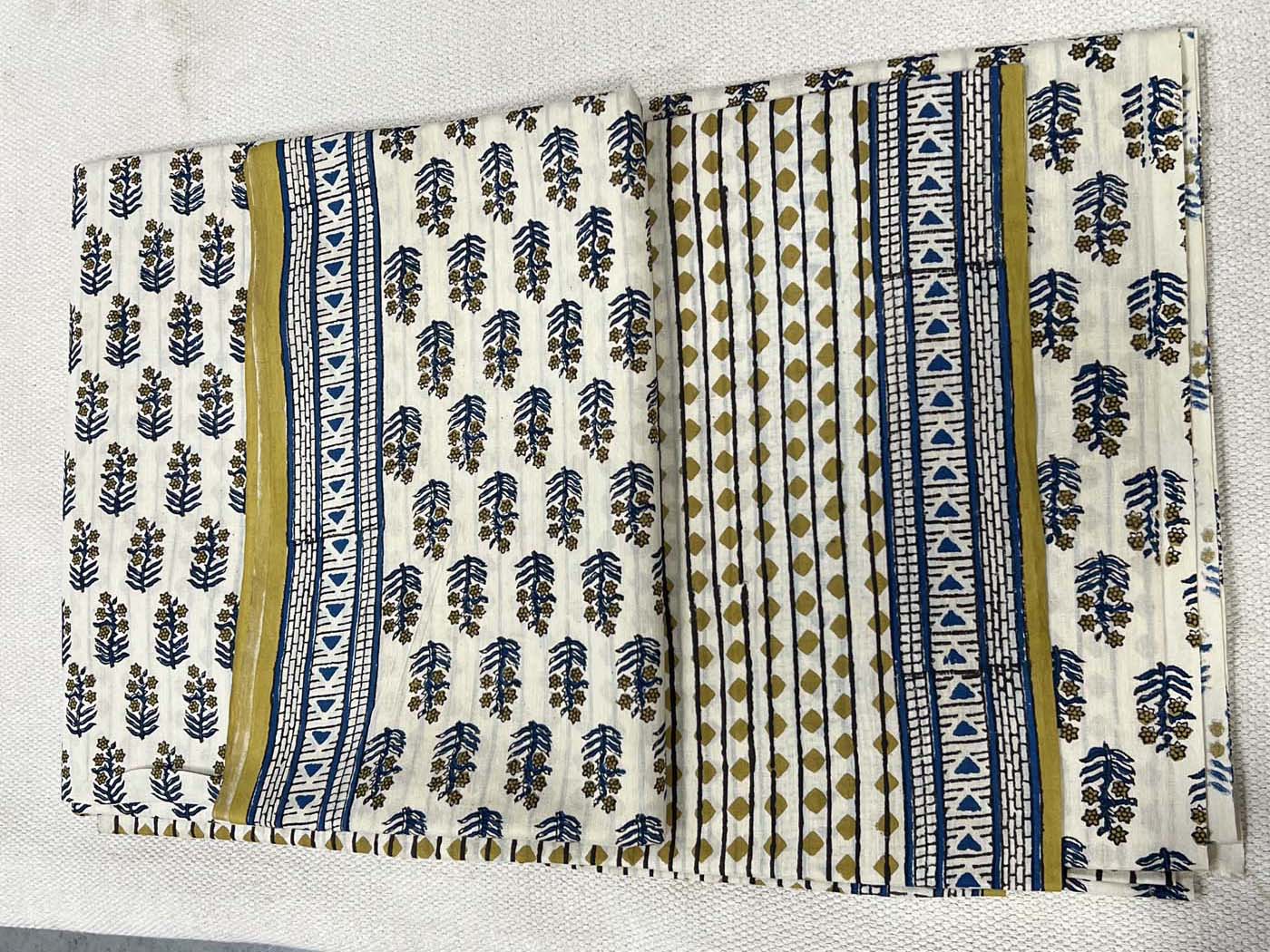 Unstitched Cotton Suit Set
